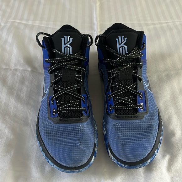Nike Kyrie Flytrap 4 Basketball Shoe Men’s 7.5 Racer Blue - Picture 1 of 7